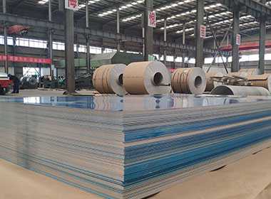鋁板廠家介紹鋁板表面氧化三個(gè)Z 常見方法步驟